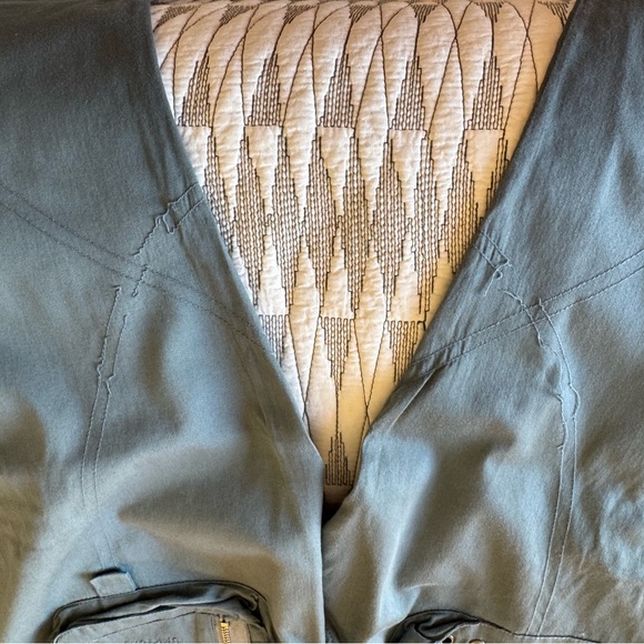 Pete and Greta @ Johnny Was Cargo Pants - Picture 2 of 6